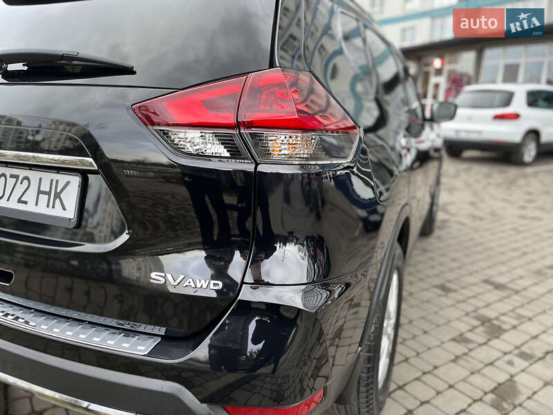 Позашляховик / Кросовер Nissan Rogue 2018 в Івано-Франківську