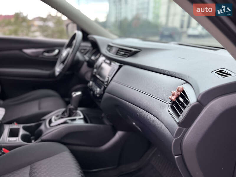 Позашляховик / Кросовер Nissan Rogue 2018 в Івано-Франківську
