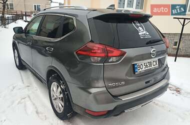 Позашляховик / Кросовер Nissan Rogue 2017 в Тернополі