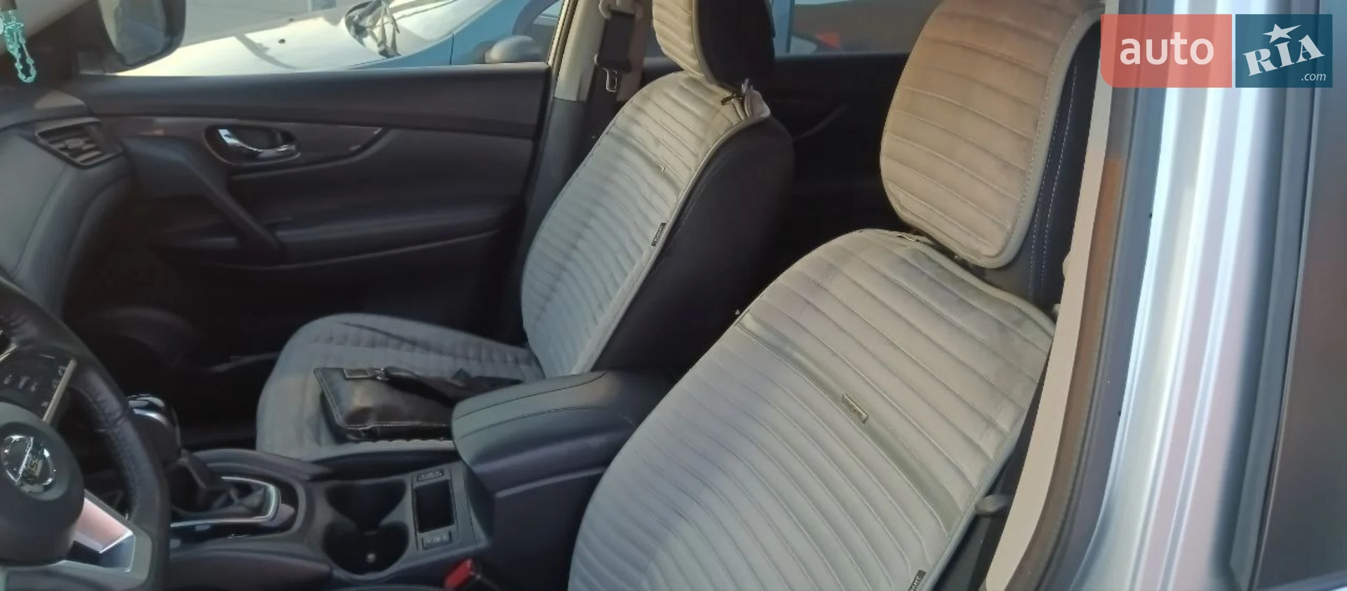 2019 Nissan Rogue - мініатюра 8