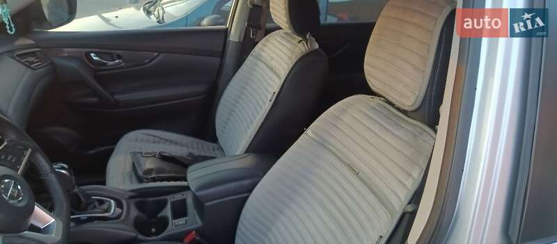 Позашляховик / Кросовер Nissan Rogue 2019 в Запоріжжі