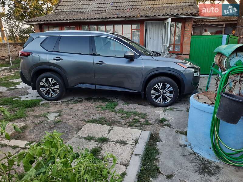 Позашляховик / Кросовер Nissan Rogue 2021 в Ізмаїлі