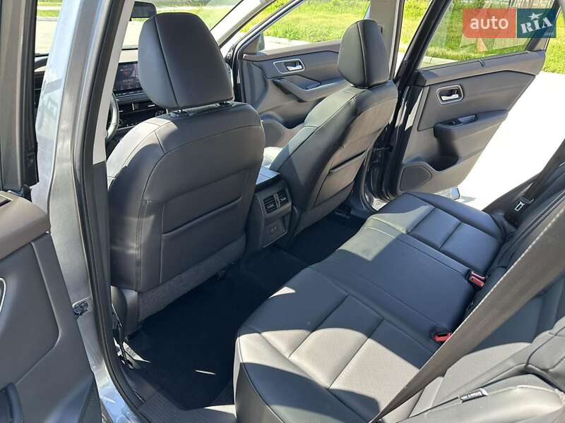 Позашляховик / Кросовер Nissan Rogue 2021 в Ізмаїлі