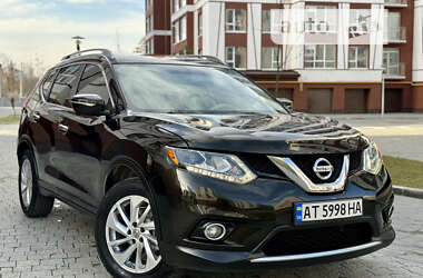 Внедорожник / Кроссовер Nissan Rogue 2014 в Ивано-Франковске