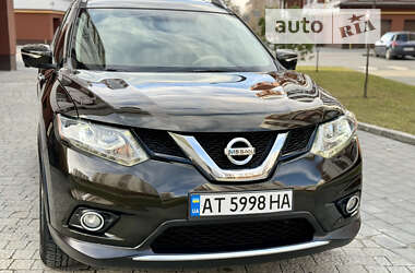 Внедорожник / Кроссовер Nissan Rogue 2014 в Ивано-Франковске