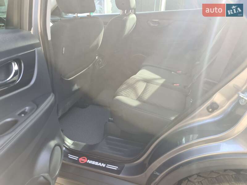 Позашляховик / Кросовер Nissan Rogue 2018 в Одесі