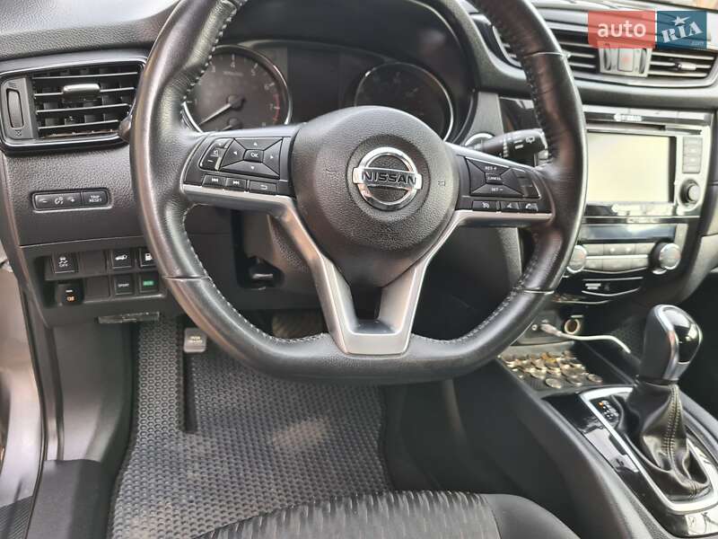 Позашляховик / Кросовер Nissan Rogue 2018 в Одесі