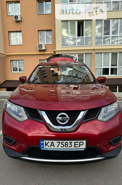 Внедорожник / Кроссовер Nissan Rogue 2015 в Софиевской Борщаговке