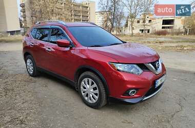 Внедорожник / Кроссовер Nissan Rogue 2016 в Полтаве