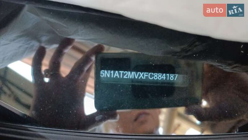 Позашляховик / Кросовер Nissan Rogue 2015 в Первомайську