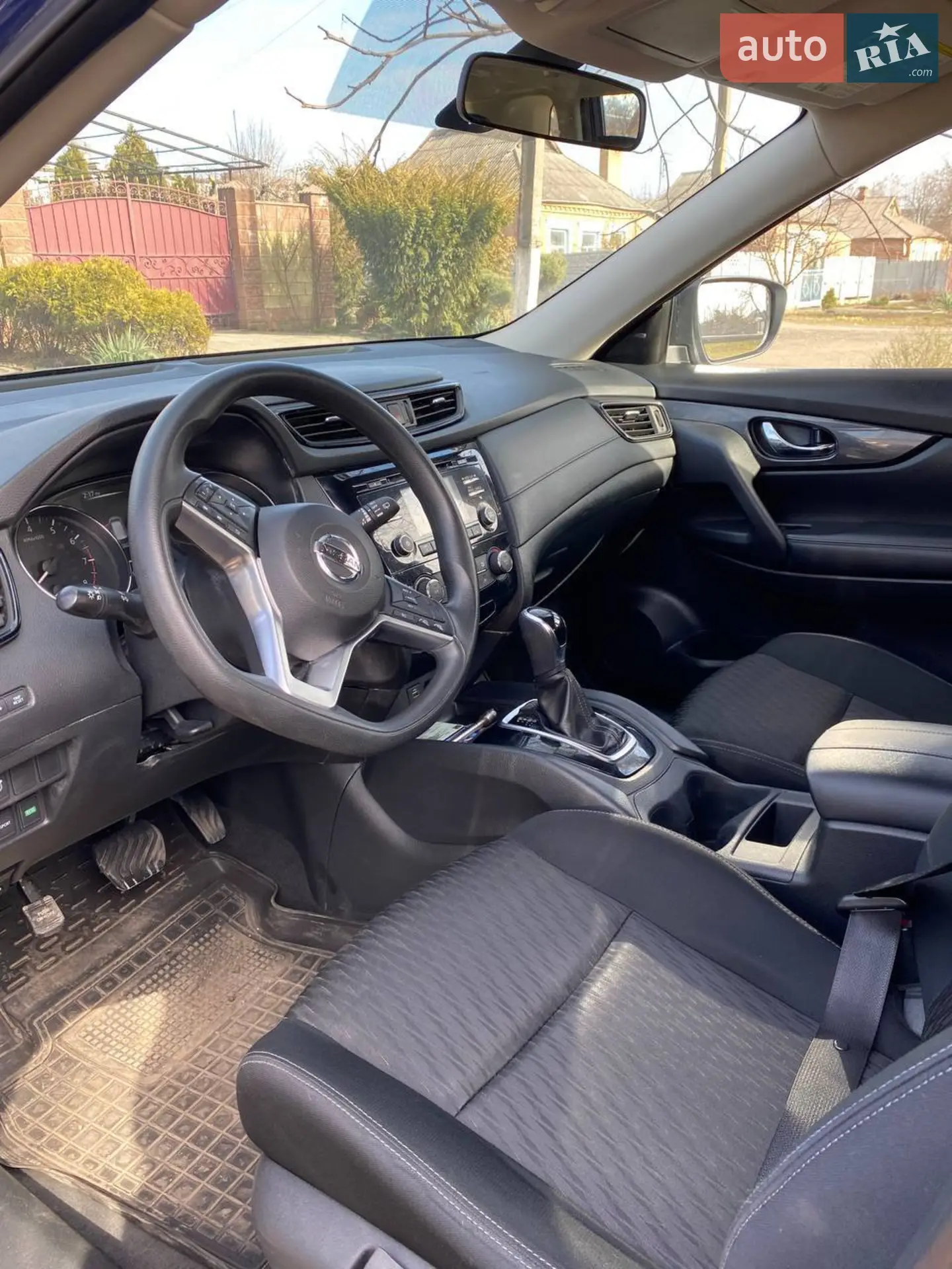 2017 Nissan Rogue - мініатюра 6