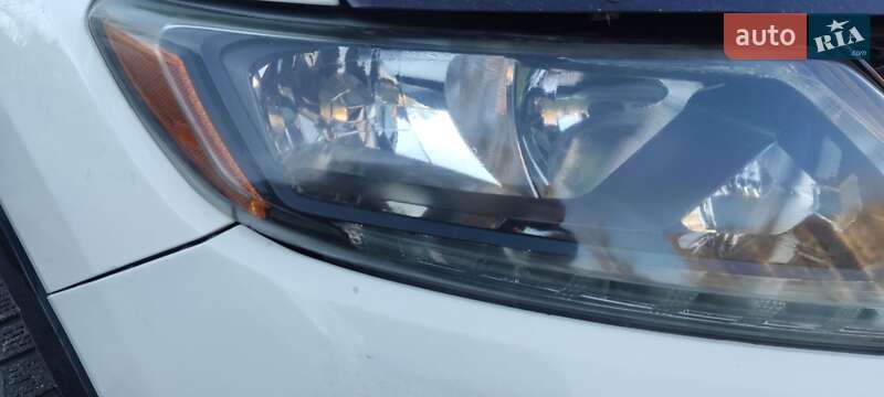 Позашляховик / Кросовер Nissan Rogue 2014 в Одесі