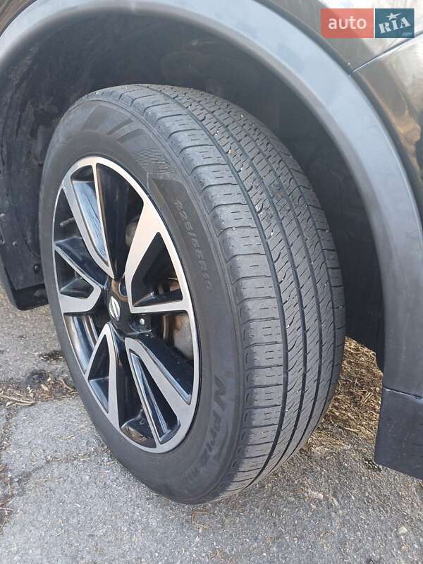 Внедорожник / Кроссовер Nissan Rogue 2018 в Полтаве фото 16 Внедорожник / Кроссовер Nissan Rogue 2018 в Полтаве