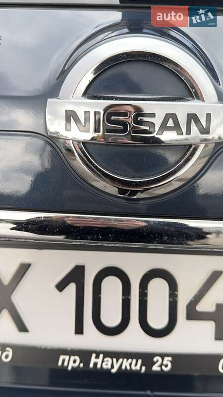 Позашляховик / Кросовер Nissan Rogue 2014 в Харкові