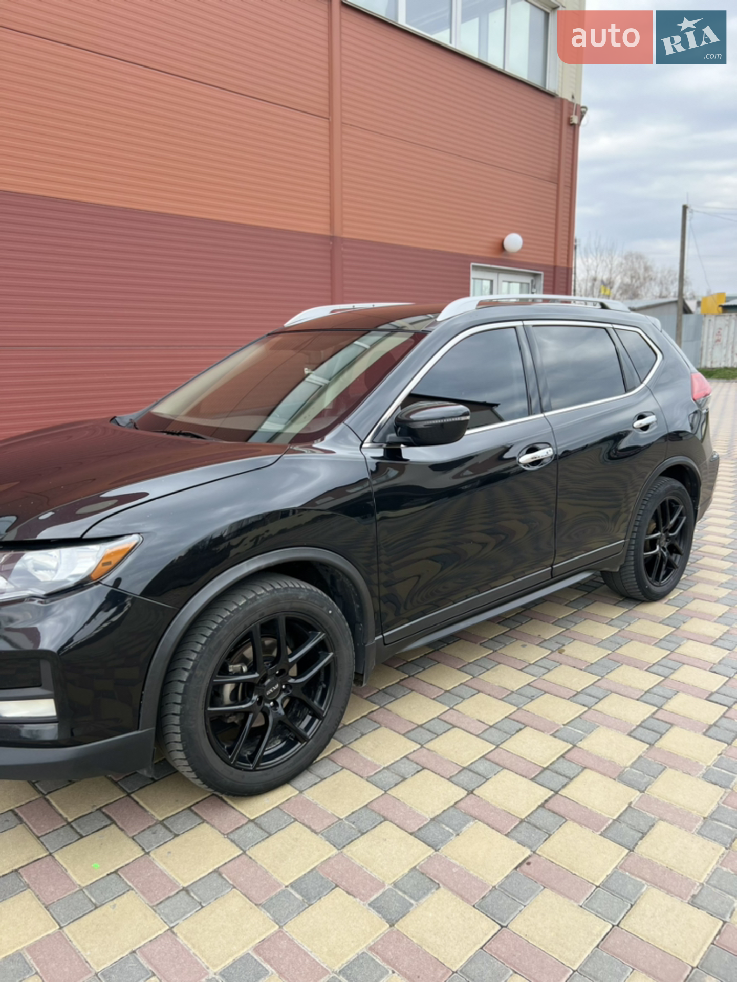 2017 Nissan Rogue - мініатюра 3