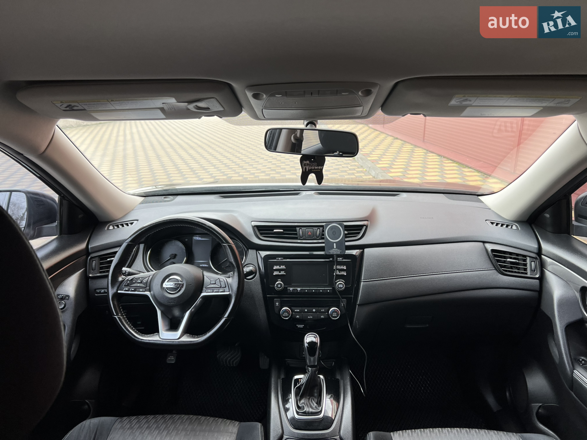 2017 Nissan Rogue - мініатюра 13