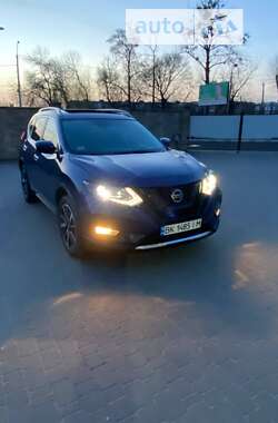 Внедорожник / Кроссовер Nissan Rogue 2019 в Ровно