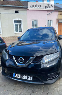 Позашляховик / Кросовер Nissan Rogue 2015 в Моршині