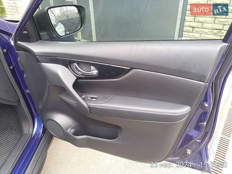 Внедорожник / Кроссовер Nissan Rogue 2019 в Киеве