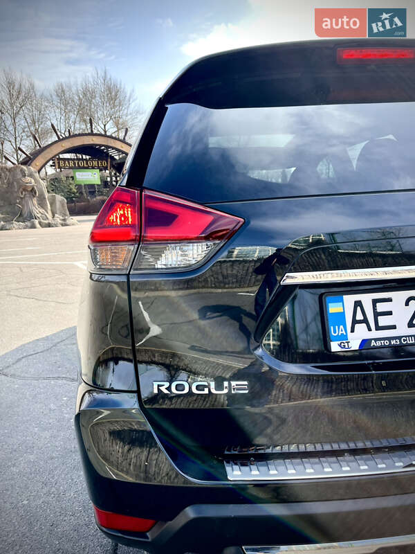 Позашляховик / Кросовер Nissan Rogue 2018 в Дніпрі фото 3 Позашляховик / Кросовер Nissan Rogue 2018 в Дніпрі