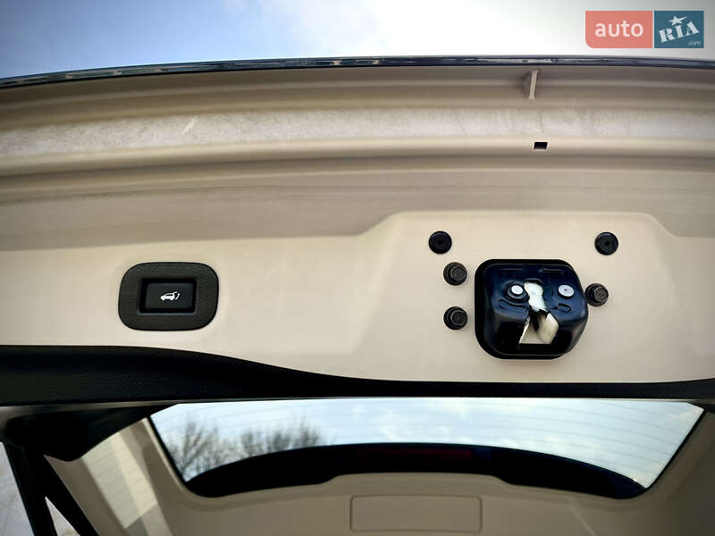 Позашляховик / Кросовер Nissan Rogue 2018 в Дніпрі фото 8 Позашляховик / Кросовер Nissan Rogue 2018 в Дніпрі