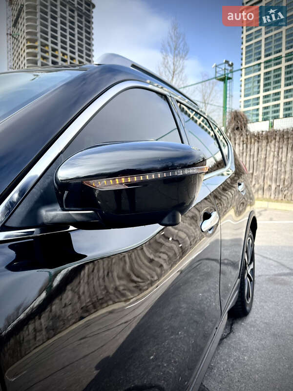 Позашляховик / Кросовер Nissan Rogue 2018 в Дніпрі фото 4 Позашляховик / Кросовер Nissan Rogue 2018 в Дніпрі