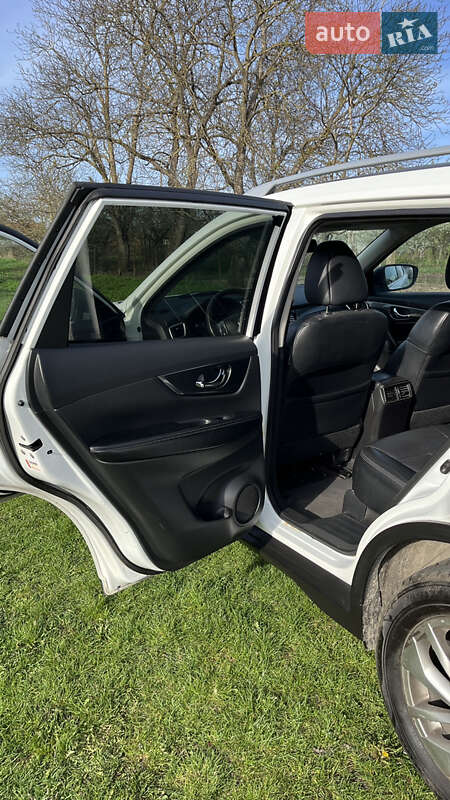 Позашляховик / Кросовер Nissan Rogue 2014 в Львові фото 4 Позашляховик / Кросовер Nissan Rogue 2014 в Львові