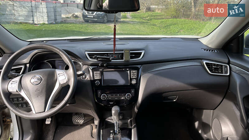 Позашляховик / Кросовер Nissan Rogue 2014 в Львові фото 7 Позашляховик / Кросовер Nissan Rogue 2014 в Львові