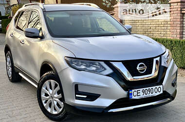 Внедорожник / Кроссовер Nissan Rogue 2016 в Черновцах