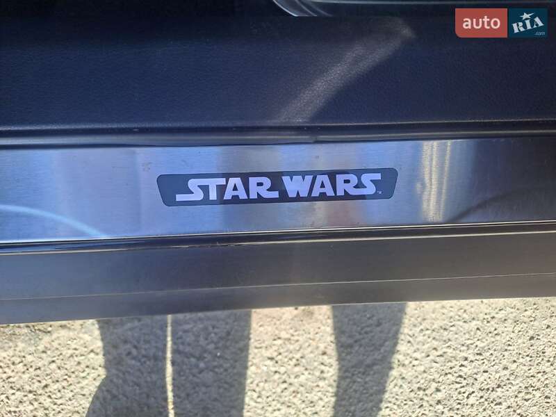 Позашляховик / Кросовер Nissan Rogue 2016 в Києві