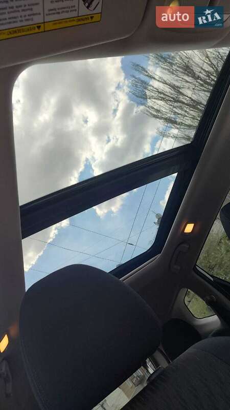 Внедорожник / Кроссовер Nissan Rogue 2018 в Запорожье