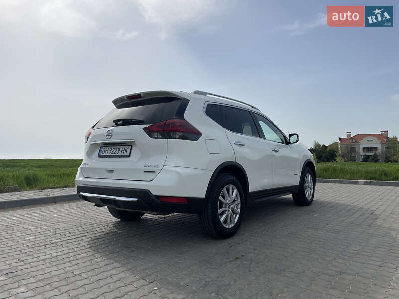 Позашляховик / Кросовер Nissan Rogue 2018 в Одесі