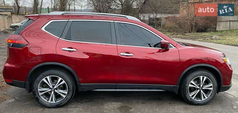 Внедорожник / Кроссовер Nissan Rogue 2018 в Кривом Роге фото 4 Внедорожник / Кроссовер Nissan Rogue 2018 в Кривом Роге