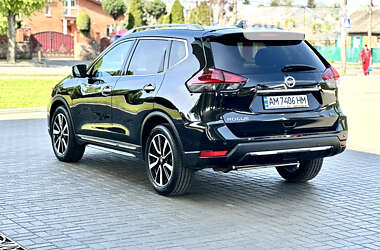 Внедорожник / Кроссовер Nissan Rogue 2018 в Житомире