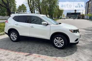 Внедорожник / Кроссовер Nissan Rogue 2016 в Тернополе