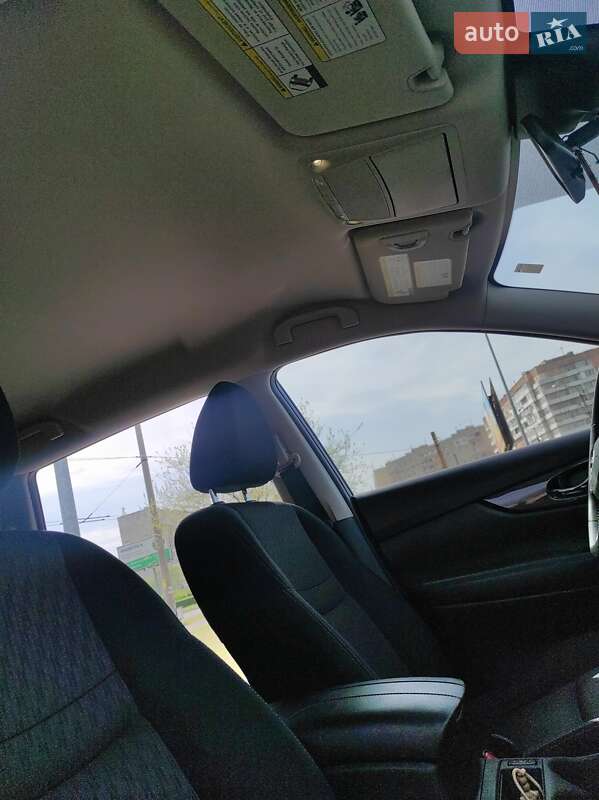 Позашляховик / Кросовер Nissan Rogue 2018 в Запоріжжі фото 19 Позашляховик / Кросовер Nissan Rogue 2018 в Запоріжжі