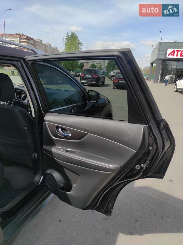 Позашляховик / Кросовер Nissan Rogue 2018 в Запоріжжі фото 25 Позашляховик / Кросовер Nissan Rogue 2018 в Запоріжжі