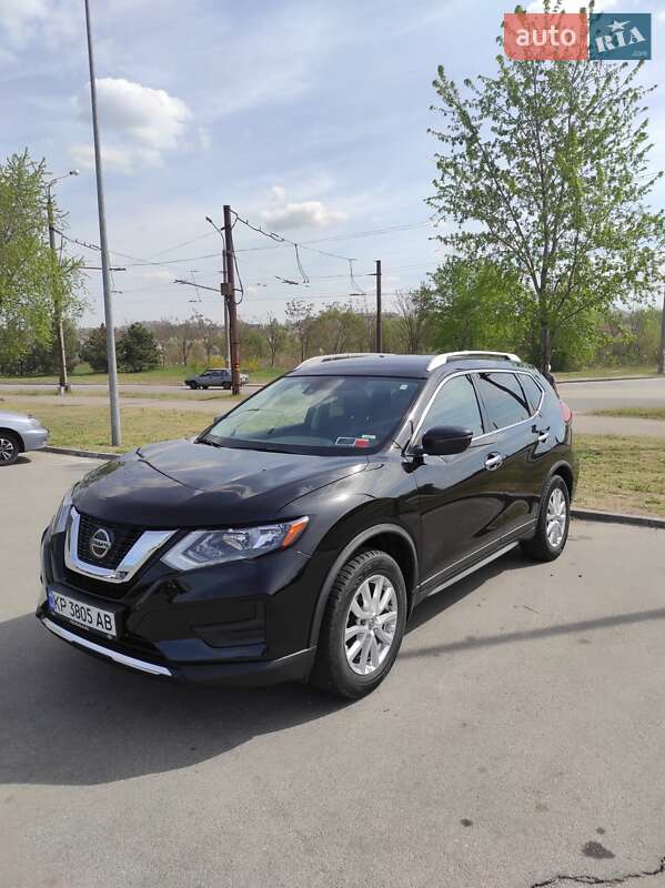 Позашляховик / Кросовер Nissan Rogue 2018 в Запоріжжі фото 3 Позашляховик / Кросовер Nissan Rogue 2018 в Запоріжжі