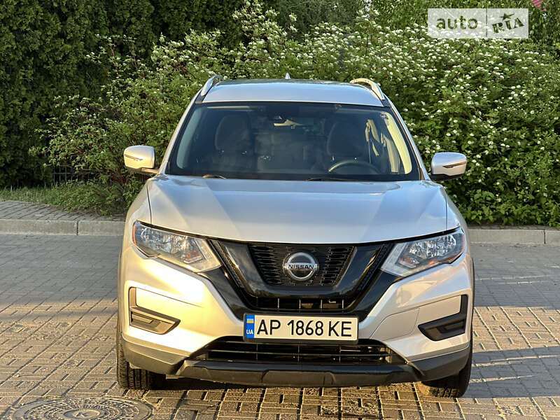 Внедорожник / Кроссовер Nissan Rogue 2019 в Запорожье