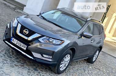 Внедорожник / Кроссовер Nissan Rogue 2018 в Белой Церкви