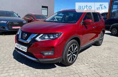 Внедорожник / Кроссовер Nissan Rogue 2019 в Львове