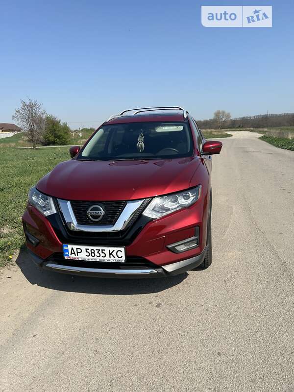 Внедорожник / Кроссовер Nissan Rogue 2020 в Запорожье