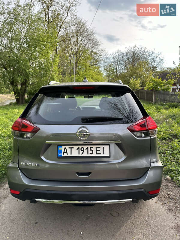 Позашляховик / Кросовер Nissan Rogue 2016 в Івано-Франківську