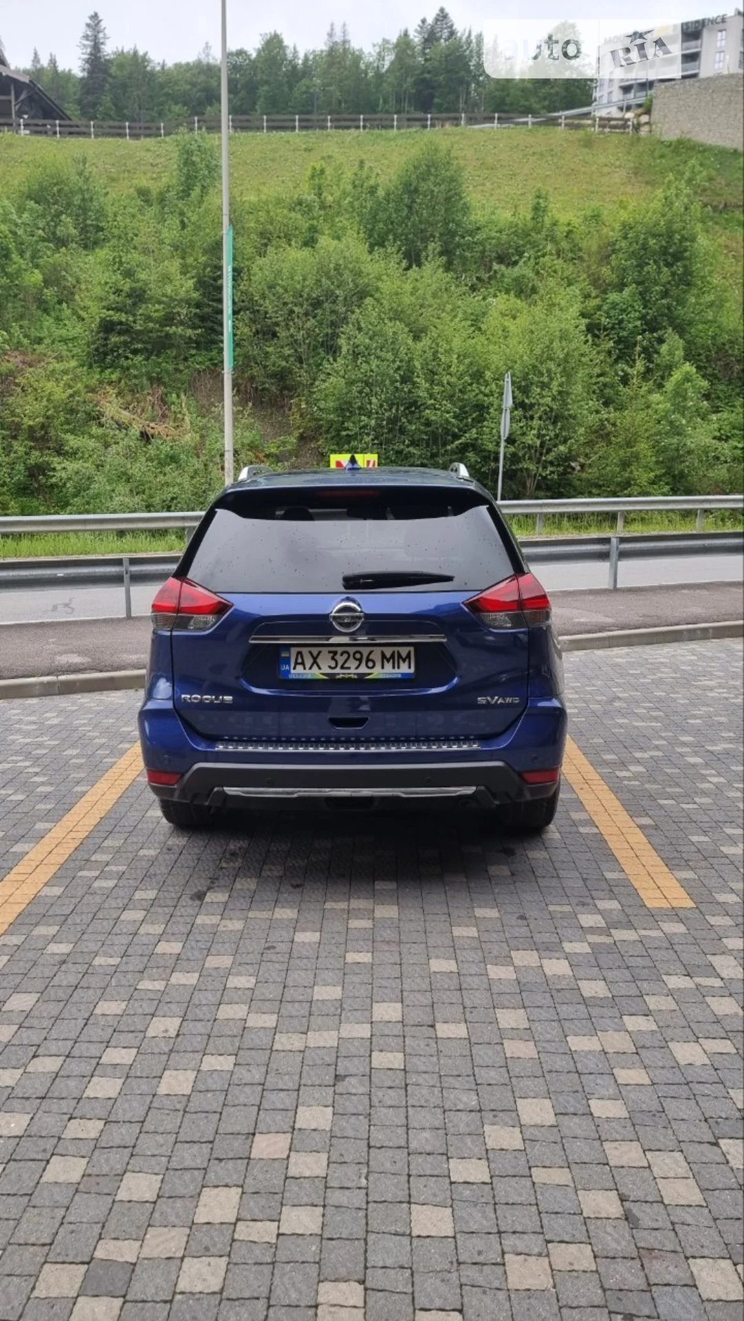 2020 Nissan Rogue - мініатюра 2