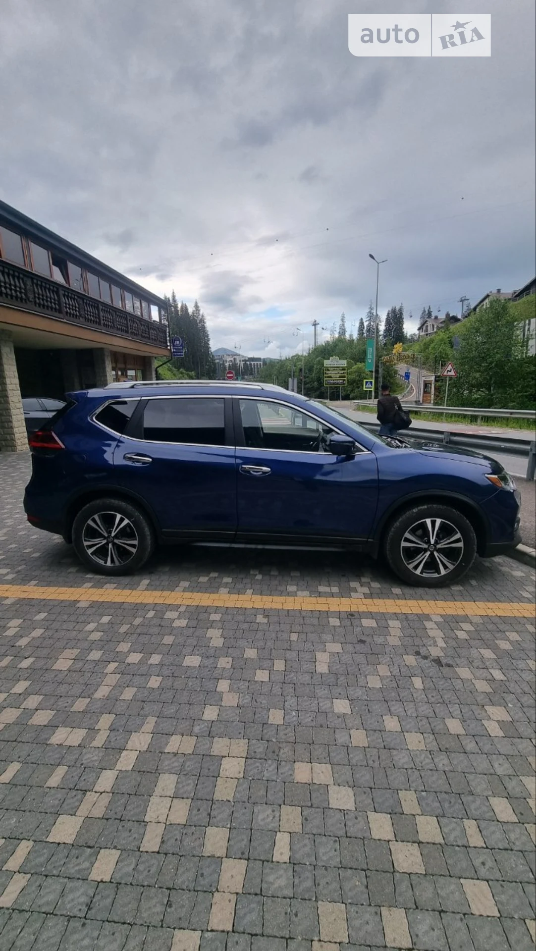 2020 Nissan Rogue - мініатюра 4