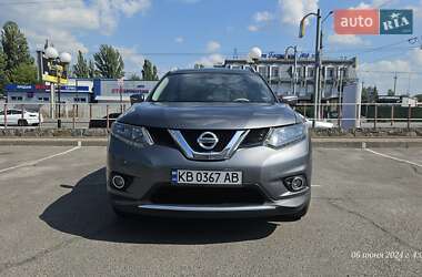 Внедорожник / Кроссовер Nissan Rogue 2014 в 