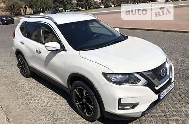 Позашляховик / Кросовер Nissan Rogue 2016 в Чорноморську