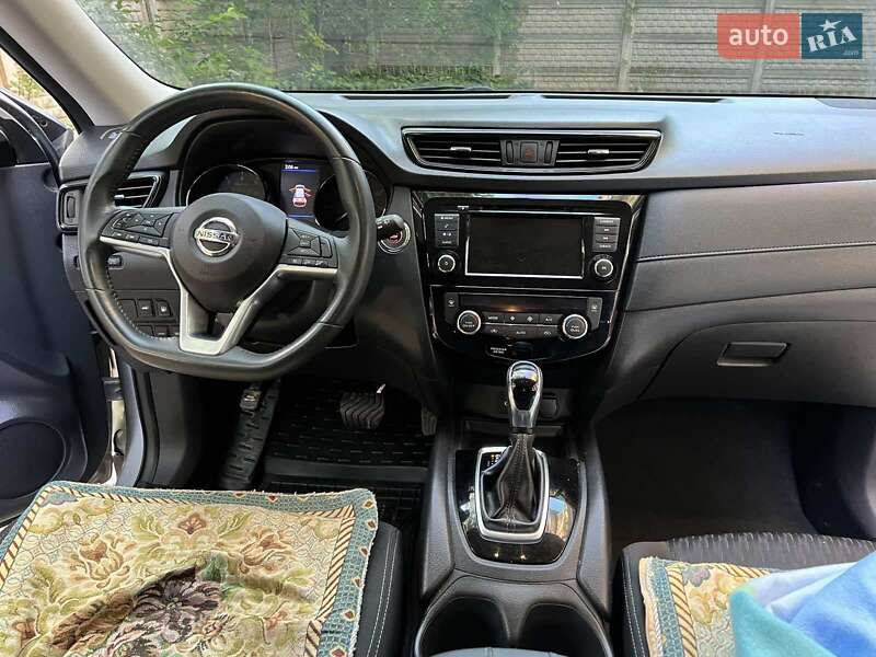 Позашляховик / Кросовер Nissan Rogue 2018 в Вінниці