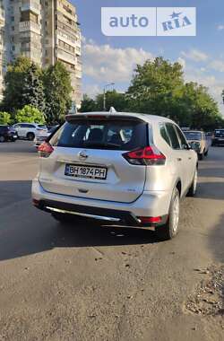 Позашляховик / Кросовер Nissan Rogue 2017 в Одесі