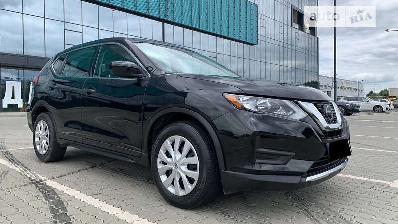 Внедорожник / Кроссовер Nissan Rogue 2019 в Львове